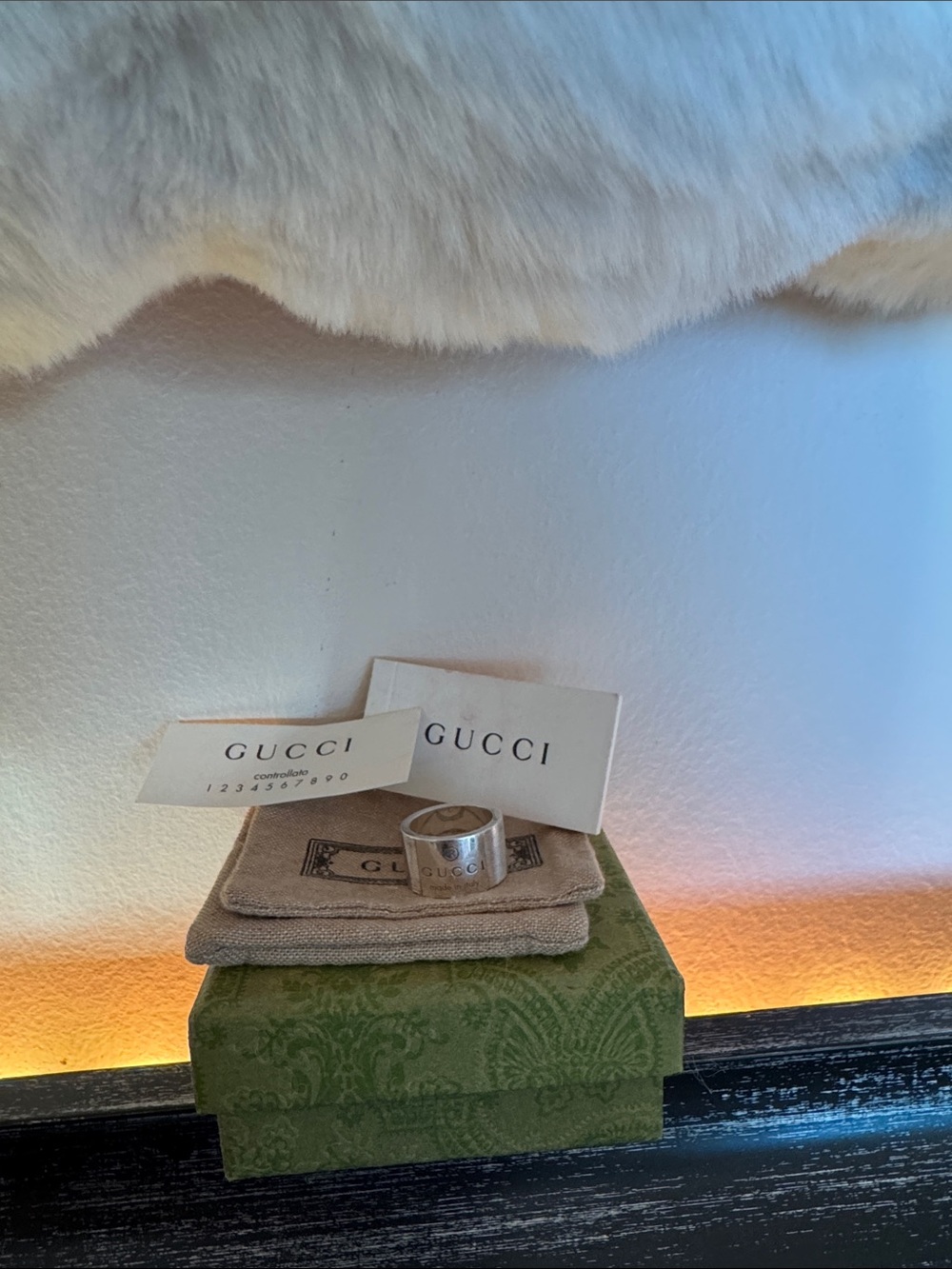 Gucci Polished Silver Logo Band Ring